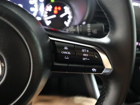 Certified 2025 MAZDA MAZDA3 Carbon AWD/4WD image 29