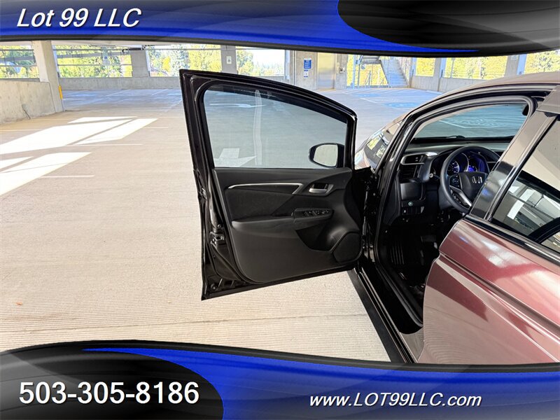 Used 2016 Honda Fit EX image 31