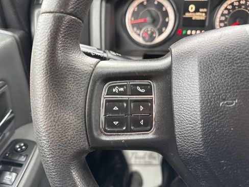 Used 2018 RAM 2500 Tradesman w/ Chrome Appearance Group image 13