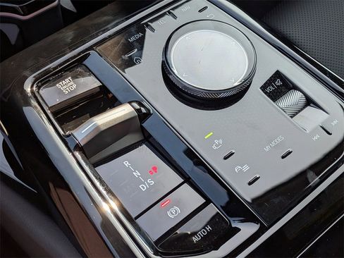 New 2026 BMW 530i image 33