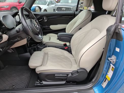 Used 2023 MINI Cooper S w/ Signature Upholstery Package FWD image 22