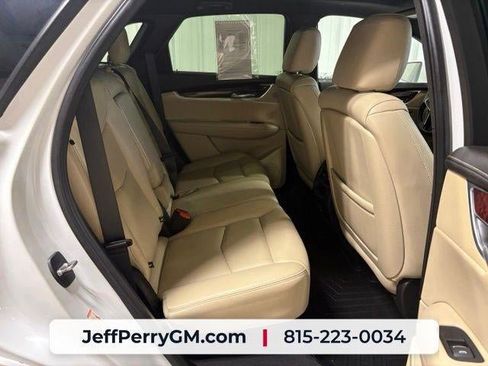Used 2019 Cadillac XT5 Luxury AWD/4WD image 25