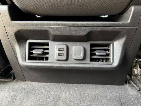 Used 2020 Chevrolet Silverado 1500 LT Trail Boss w/ Safety Package AWD/4WD image 15