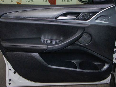 Used 2023 BMW X3 xDrive30i w/ Convenience Package image 11