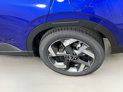 New 2026 Hyundai Venue SEL image 24