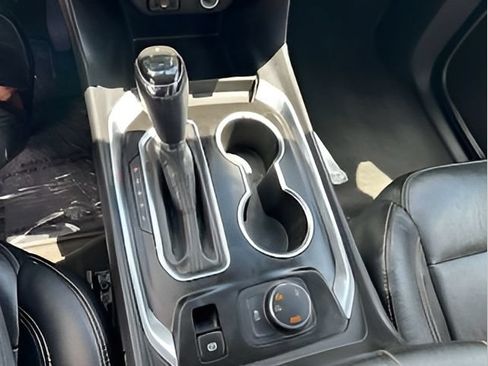 Used 2019 Chevrolet Traverse LT AWD/4WD image 17