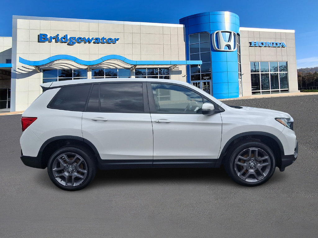 Used 2023 Honda Passport EX-L image 7