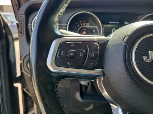 Used 2021 Jeep Gladiator Overland w/ Popular Equipment Package AWD/4WD image 22
