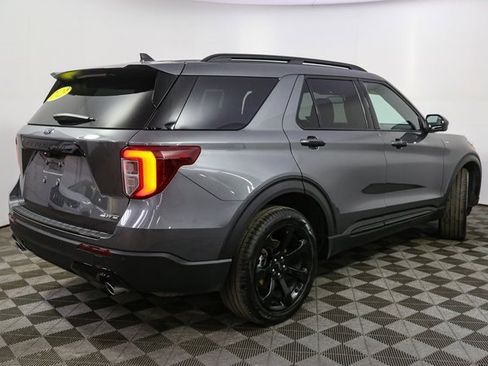 Used 2023 Ford Explorer ST-Line image 13