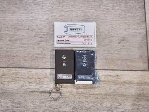 Used 2024 Ferrari Roma Spider image 72