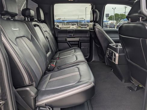 Used 2021 Ford F450 Platinum w/ FX4 Off-Road Package AWD/4WD image 33