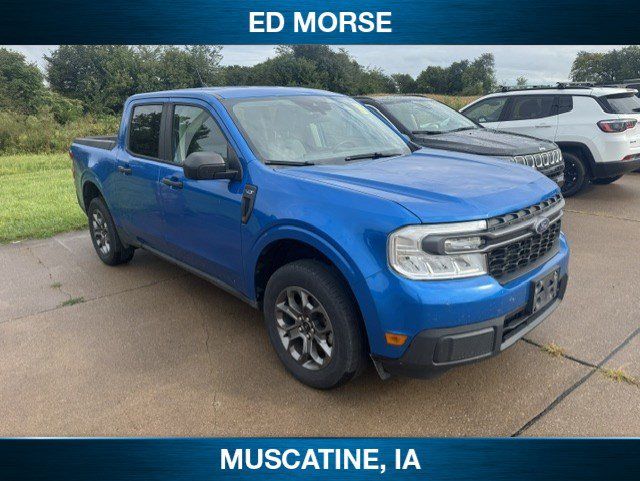 Used 2022 Ford Maverick XLT FWD image 3