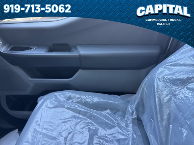 New 2026 Ford F550 2WD Crew Cab image 30
