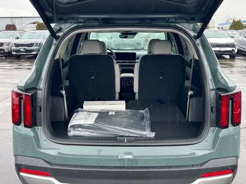 New 2026 Kia Sorento EX w/ EX Premium Package AWD/4WD image 12