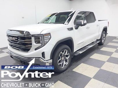 Used 2022 GMC Sierra 1500 SLT w/ SLT Convenience Package