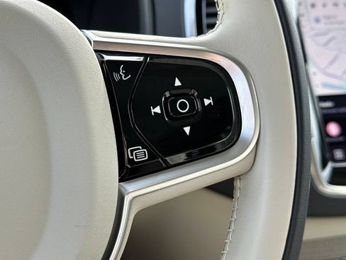 Certified 2025 Volvo XC90 T8 Plus w/ Protection Package AWD/4WD image 30