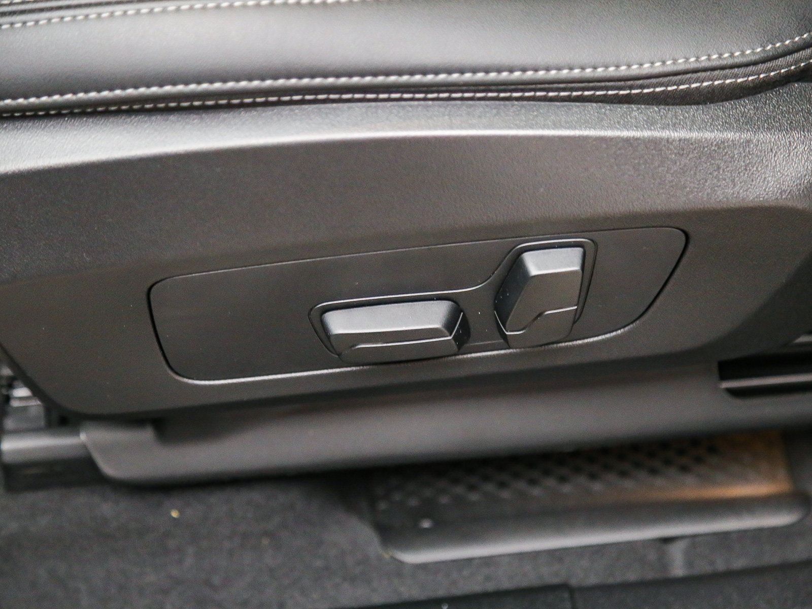 Used 2026 BMW X1 xDrive28i w/ Convenience Package AWD/4WD image 22