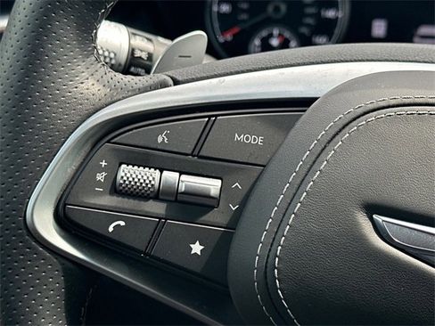 Used 2025 Genesis GV70 3.5T Sport w/ Sport Advanced Package image 21