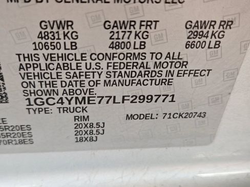 Used 2020 Chevrolet Silverado 2500 Custom w/ Custom Convenience Package image 29