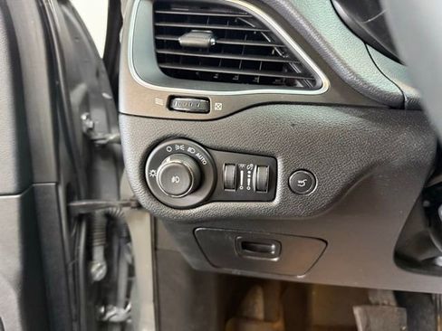 Certified 2022 Jeep Cherokee Trailhawk w/ Technology Group B image 23