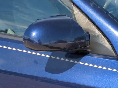 Used 2010 Hyundai Elantra FWD image 12