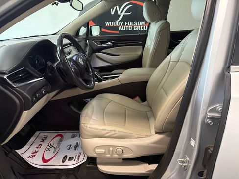 Used 2021 Buick Enclave Essence w/ Sound and Sites Package FWD image 11