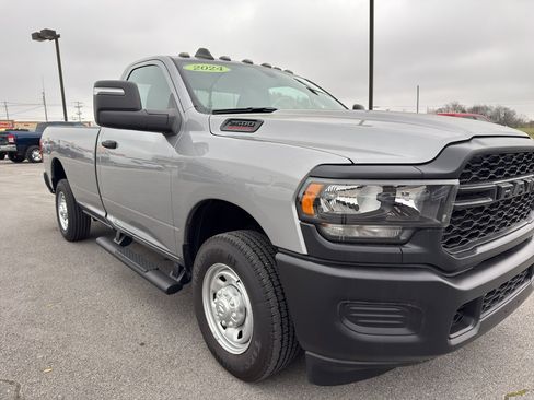 Used 2024 RAM 2500 Tradesman w/ Bed Utility Group image 3