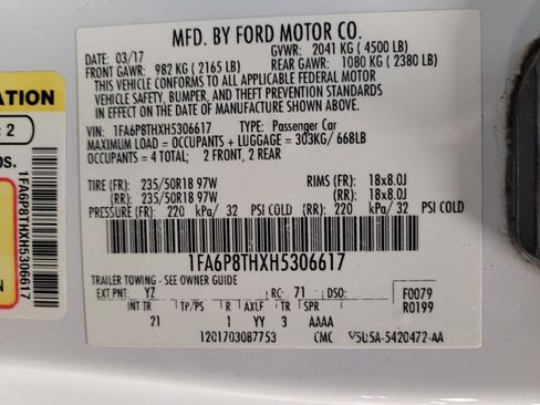 Used 2017 Ford Mustang Coupe image 33