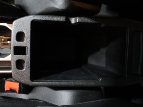 Used 2020 Jeep Renegade Limited image 37