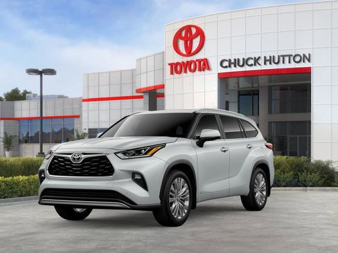 New 2026 Toyota Highlander Platinum image 37