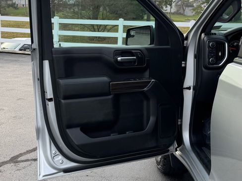 Used 2019 Chevrolet Silverado 1500 LT w/ All-Star Edition image 15