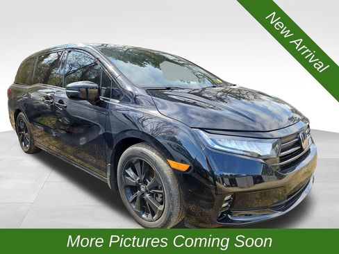 Used 2023 Honda Odyssey Sport image 1