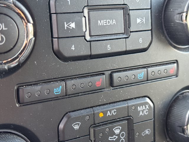 Used 2017 Ford Expedition EL Limited RWD image 30