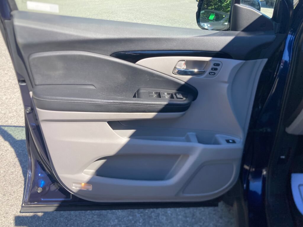 Used 2019 Honda Ridgeline RTL-E image 14