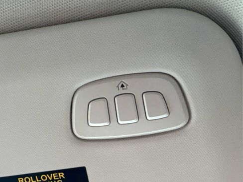 Used 2023 Ford Escape Platinum w/ Premium Technology Package image 36