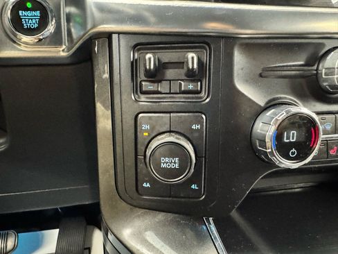 Used 2021 Ford F150 Lariat w/ Equipment Group 502A High AWD/4WD image 27