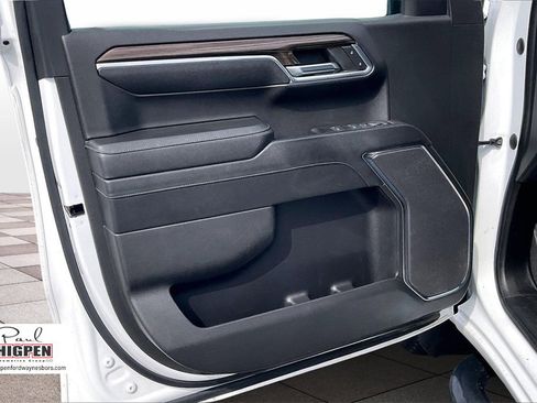 Used 2023 Chevrolet Silverado 1500 LT Trail Boss w/ Protection Package image 23