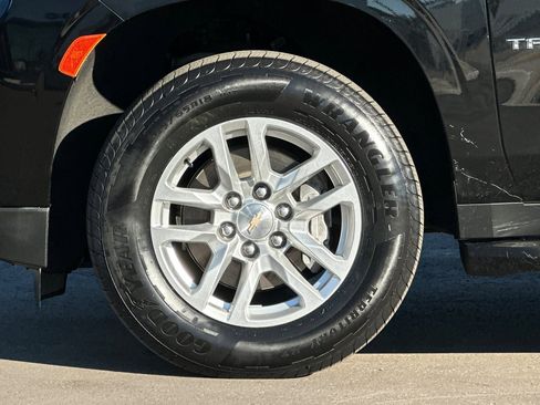 Used 2024 Chevrolet Tahoe LT image 39