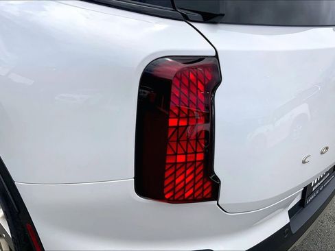 Certified 2025 MINI Cooper Countryman S image 31