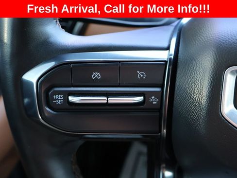 Certified 2023 GMC Canyon AT4 w/ AT4 Premium Package AWD/4WD image 29