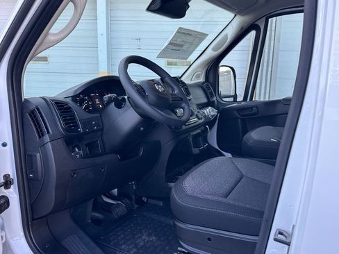 New 2026 RAM ProMaster 2500 w/ Convenience Group FWD image 8