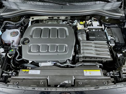 New 2026 Volkswagen Tiguan SE R-Line AWD/4WD image 28