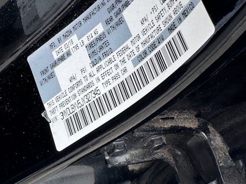 Used 2018 Toyota Yaris iA FWD image 39
