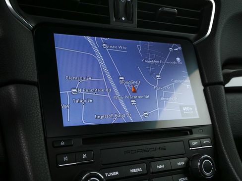 Certified 2019 Porsche 911 Speedster image 16