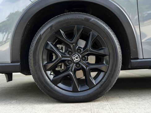Used 2025 Honda HR-V Sport image 14