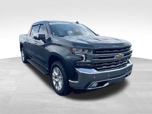 Used 2022 Chevrolet Silverado 1500 LTZ AWD/4WD image 2