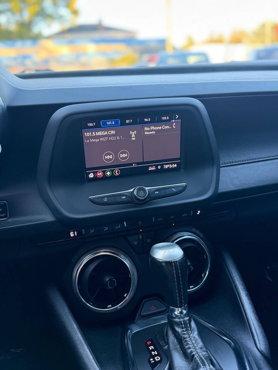 Used 2020 Chevrolet Camaro LT RWD image 24
