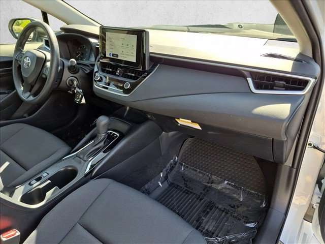 Certified 2025 Toyota Corolla LE FWD image 21