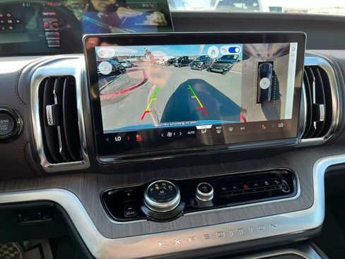 New 2025 Ford Expedition Max Platinum w/ Platinum Ultimate Package image 31