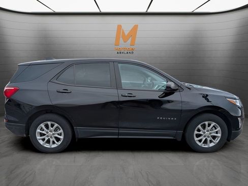 Used 2021 Chevrolet Equinox LS w/ LS Convenience Package AWD/4WD image 6